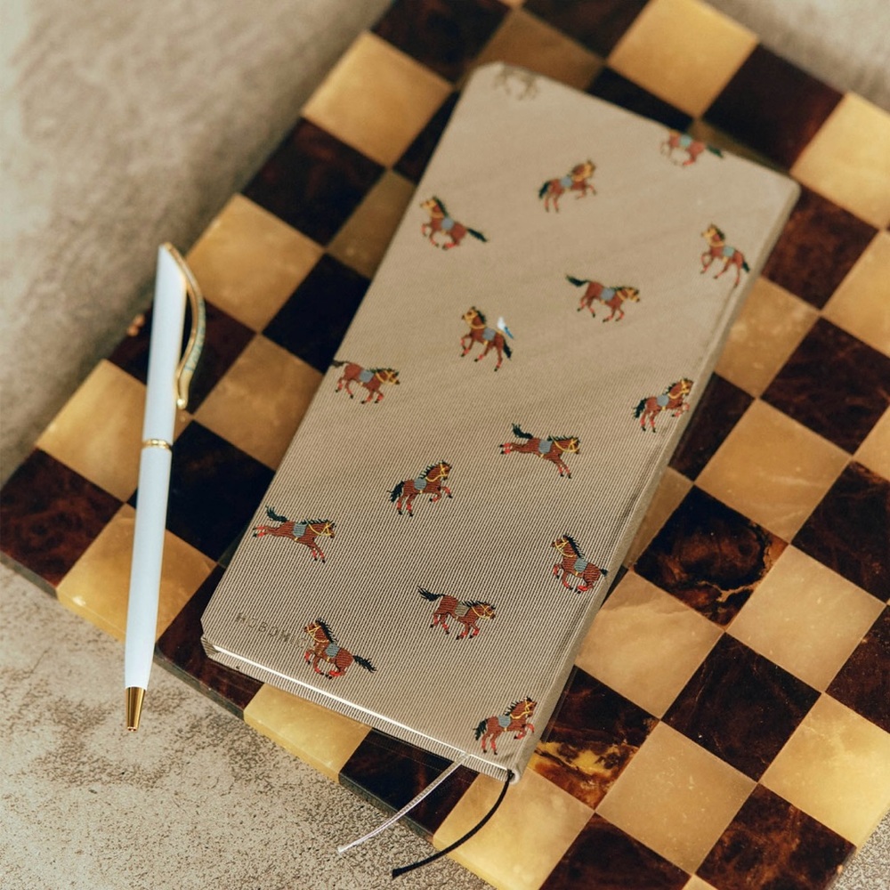 Hobonichi Weeks Mega Galloping Horses